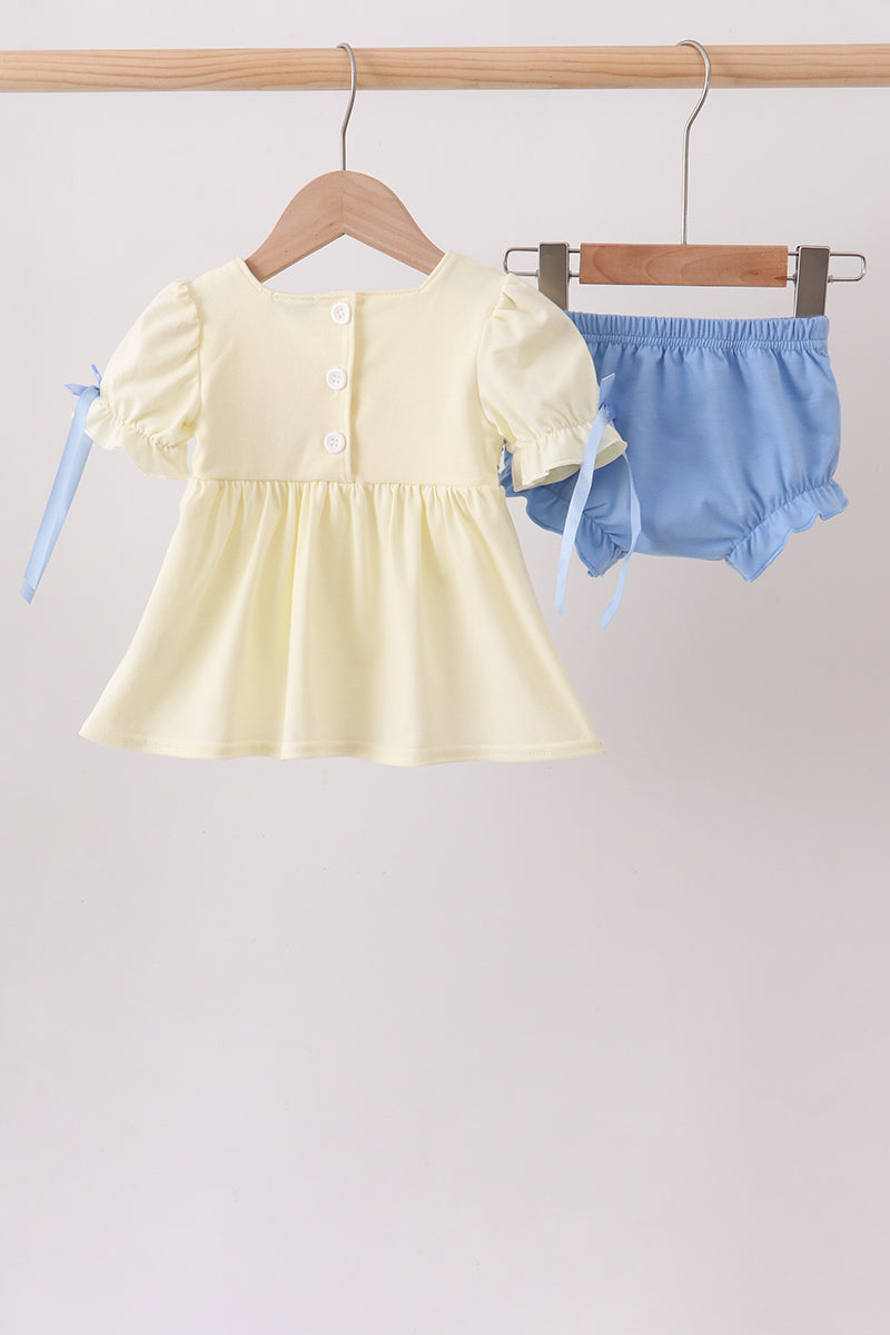 Cream smocked bloomer set